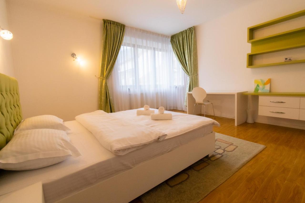 Ardor Apt - Bright And Secluded Apartment In The Heart Of Old Town Braşov Exterior foto
